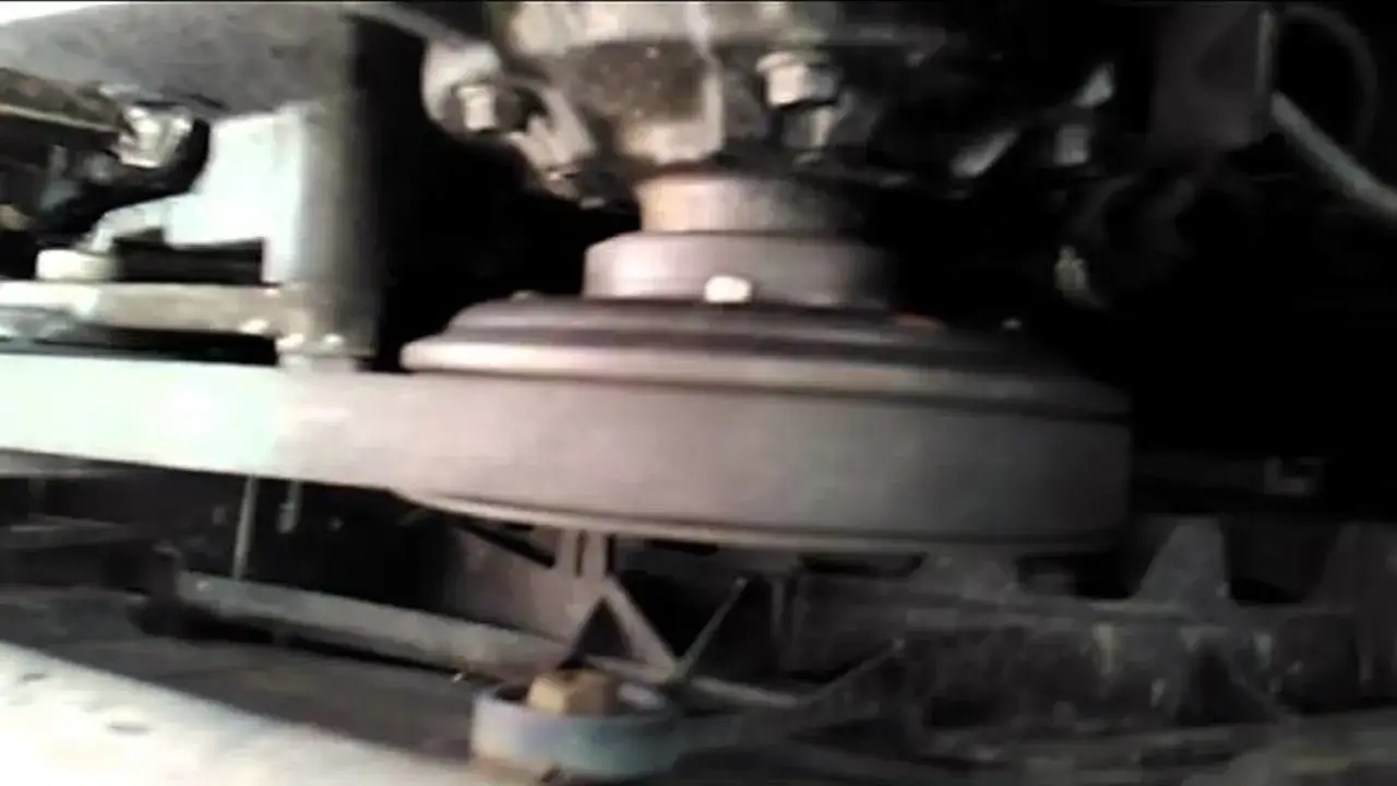 Zerwane sprzęgło klimatyzacji - objawy, których nie możesz zignorować