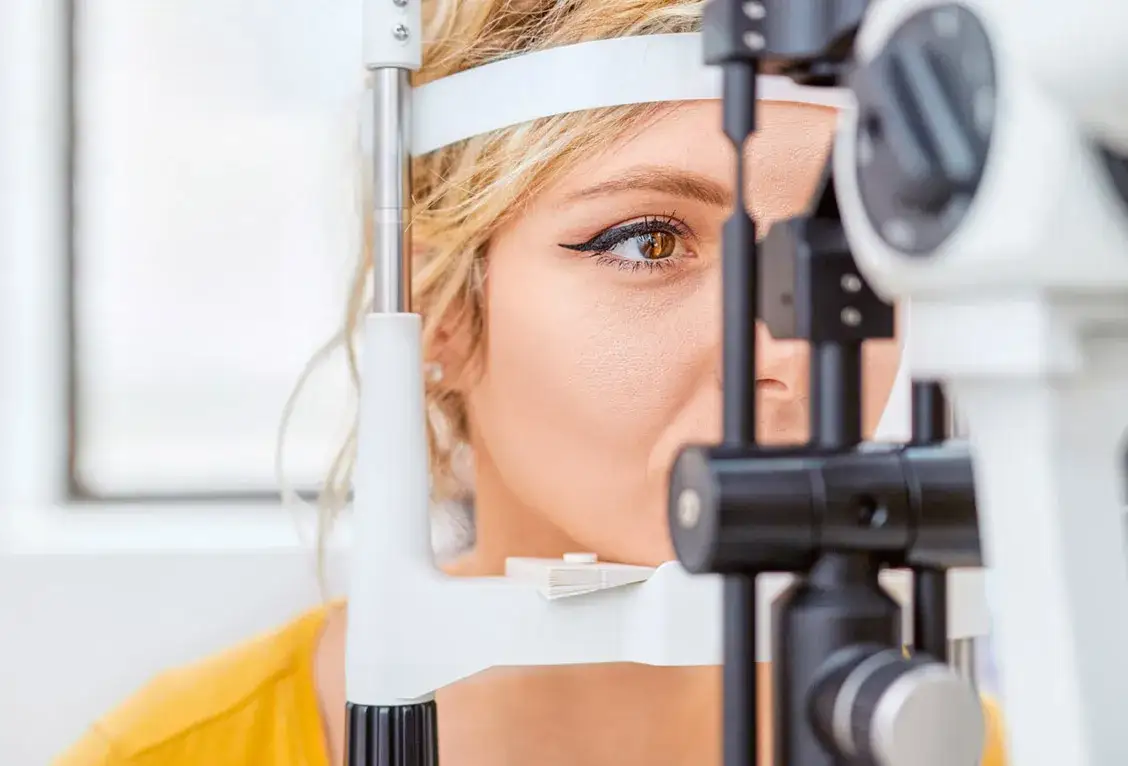 Jak sprawdzić wadę wzroku i uniknąć poważnych problemów ze wzrokiem