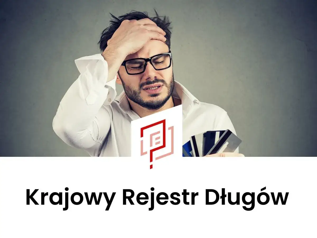 Zmartwiony mężczyzna w okularach trzyma karty kredytowe, logo KRD.