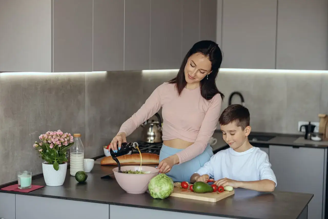 Jak przechowywać oliwę z oliwek po otwarciu, aby nie straciła świeżości