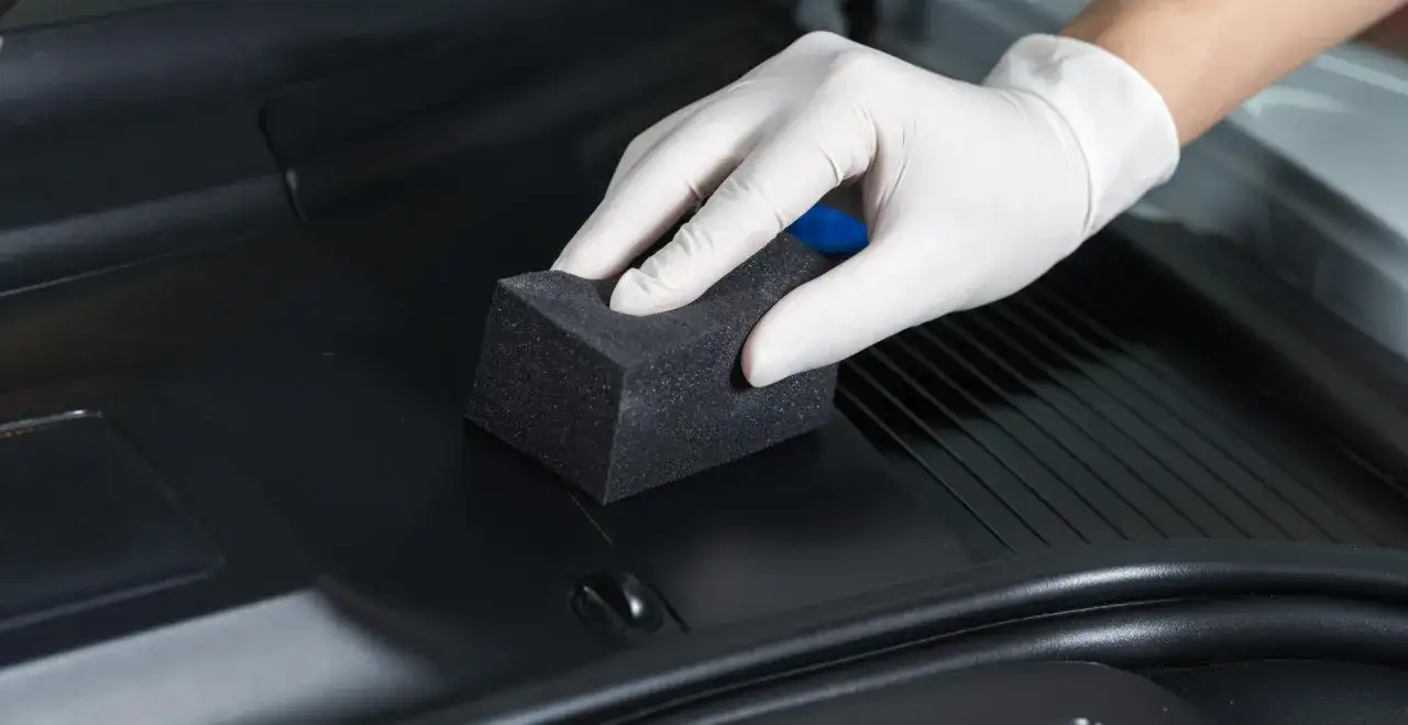 Jak odświeżyć plastikowe zderzaki i przywrócić im nowy blask