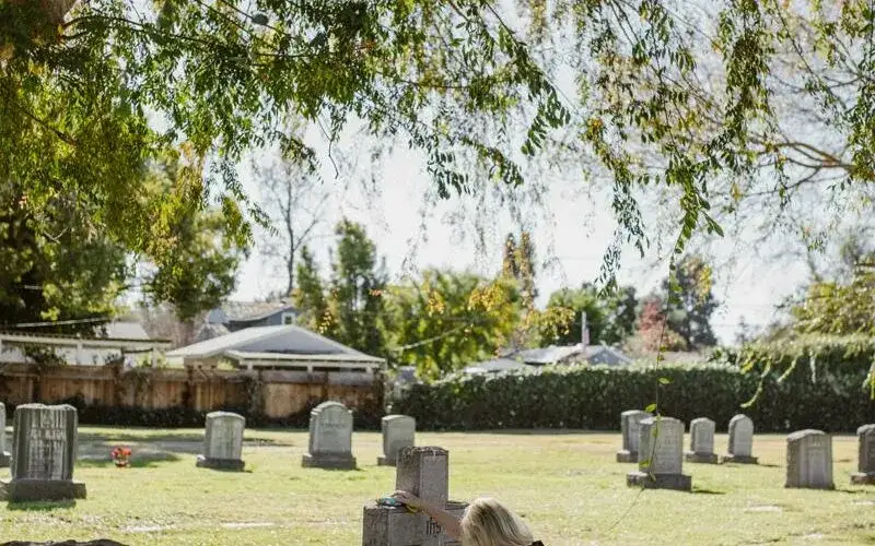 Ile kosztuje miejsce na cmentarzu na Wólce Węglowej? Sprawdź ceny i opłaty