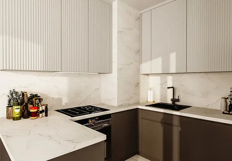 Ściana w kuchni: płytki, szkło, laminat? Wybierz idealne wykończenie!