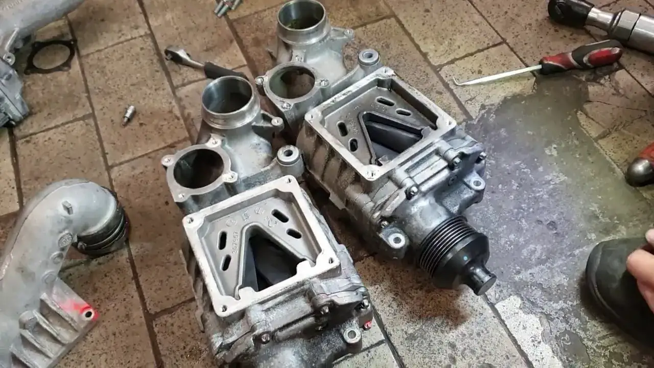 Jak zamontować kompresor do silnika benzynowego bez problemów i błędów