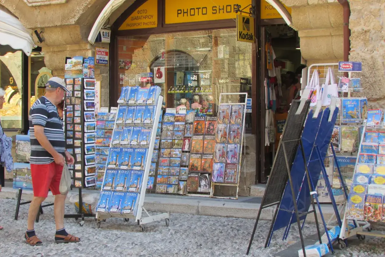 Rodos co warto kupić: unikalne pamiątki, które zachwycą każdego