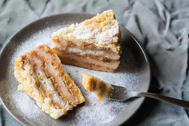 Szarlotka z zamrażarki? Zachowaj smak i chrupkość ciasta!