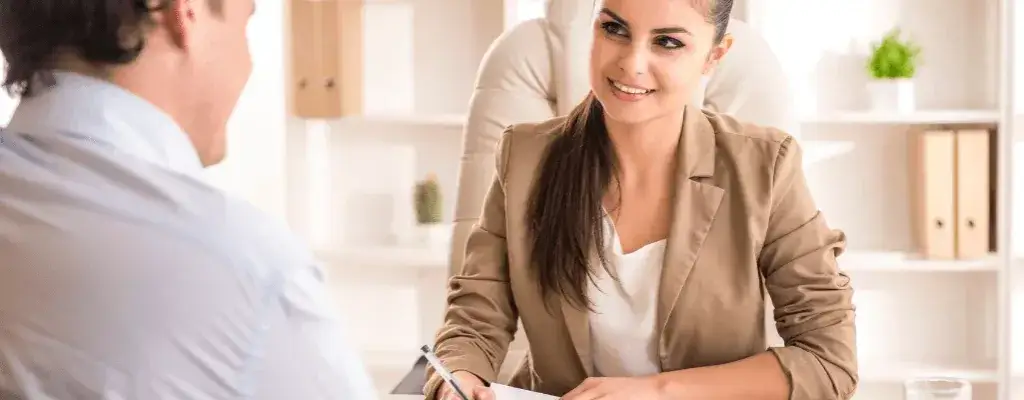 Jaka praca dla chorych psychicznie? Odkryj najlepsze możliwości zatrudnienia