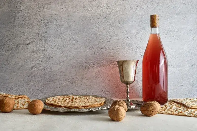 Czy wino mszalne ma alkohol? Odkryj jego właściwości i znaczenie