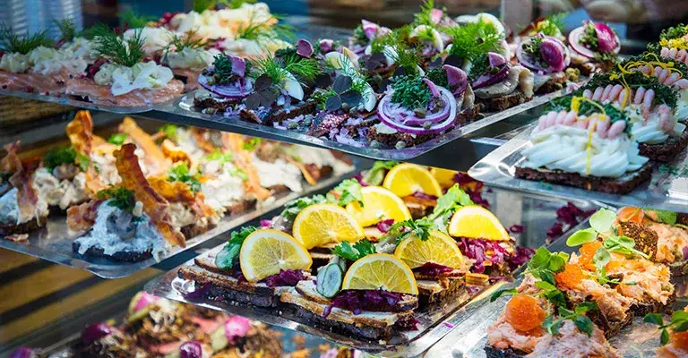 Kopenhaga gdzie zjeść: najlepsze miejsca na smaczne jedzenie