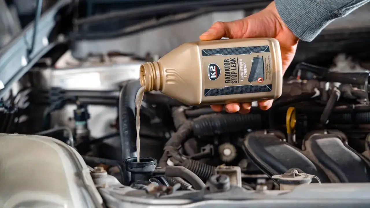 Gdzie wlać płyn do chłodnicy Ford Ka, aby uniknąć przegrzania silnika?