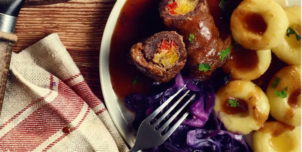 Kuchnie regionalne w Polsce: odkryj smakowe skarby różnych regionów