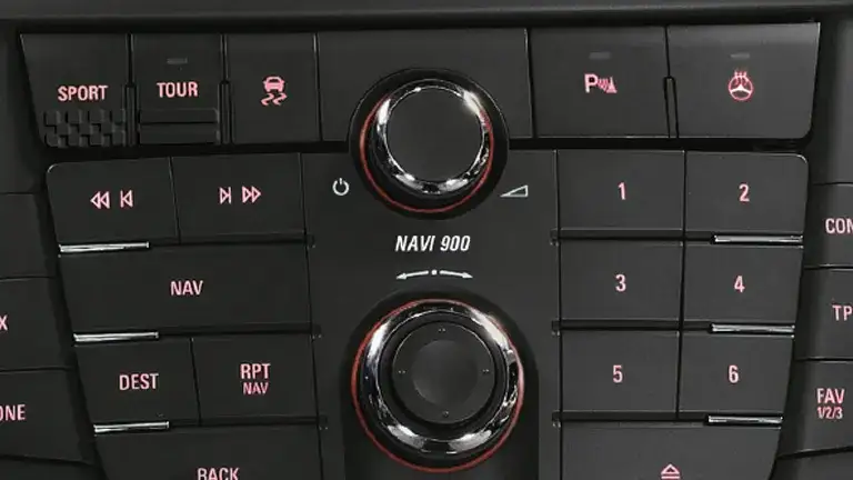 Jak włączyć podgrzewane fotele w Opel Insignia – proste kroki, które musisz znać