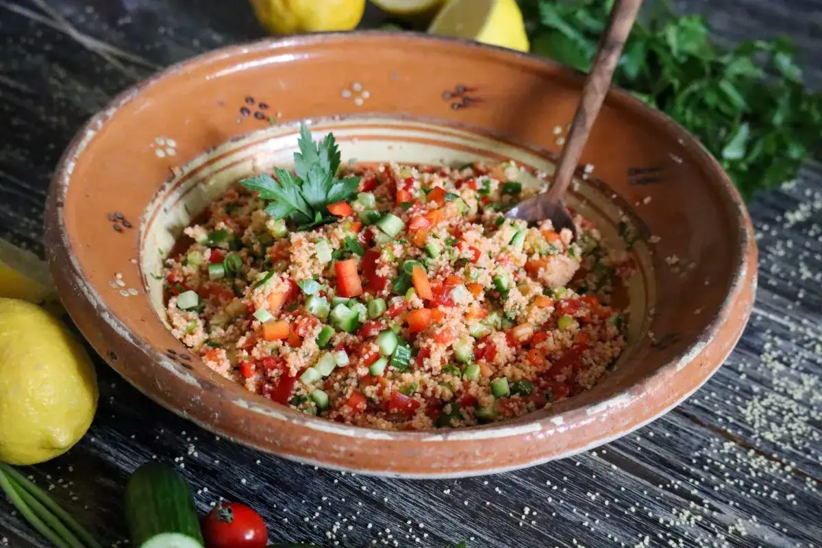Veganer Couscous-Salat: Schnell, einfach & super lecker!
