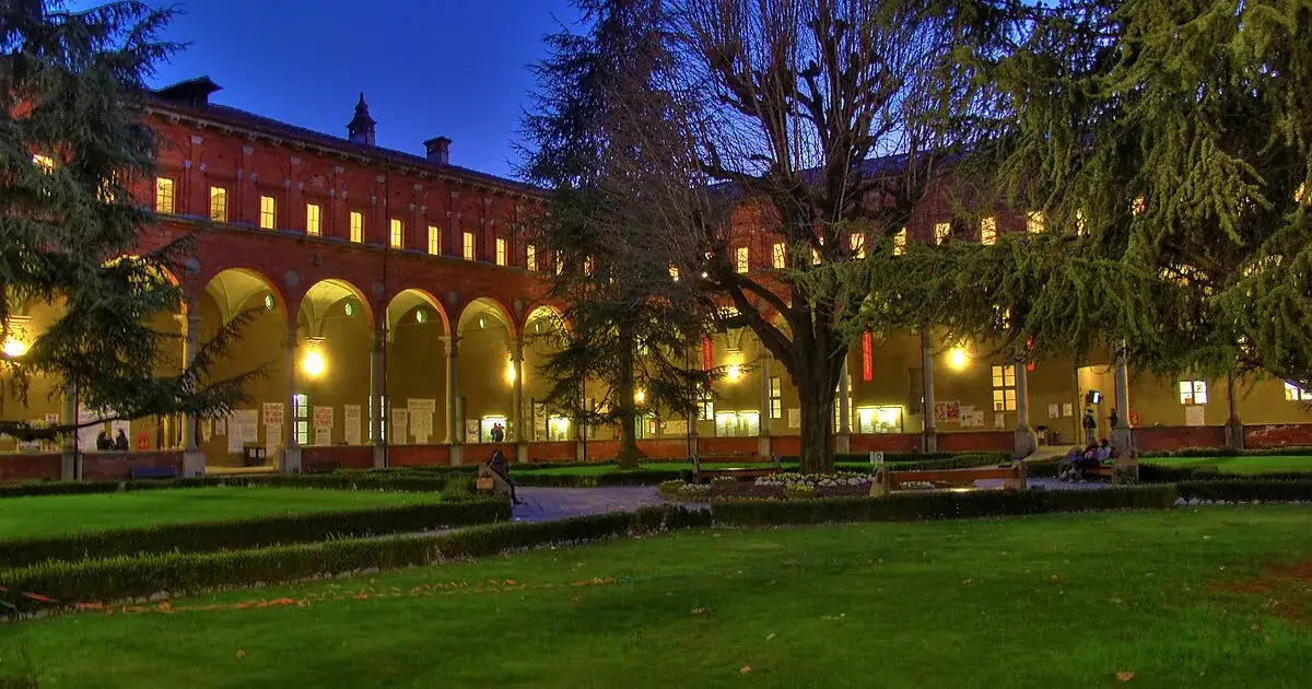 Katolicki uniwersytet najświętszego serca w Mediolanie – historia i oferta edukacyjna