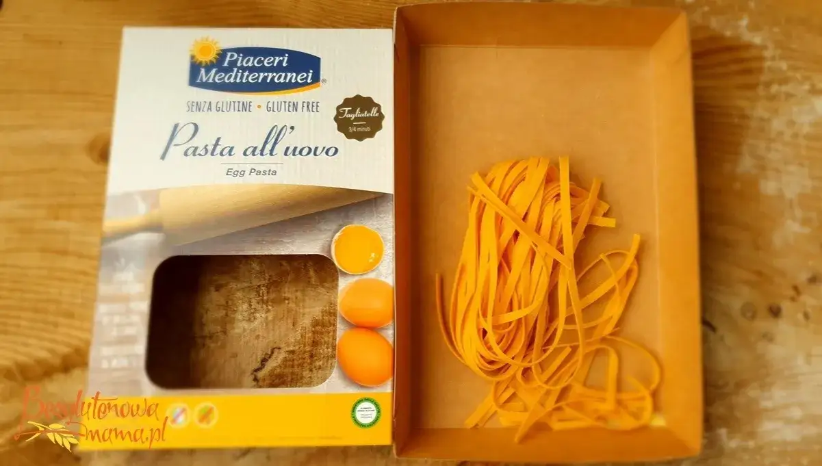 Domowy makaron bezglutenowy z jajkami: przepis i triki (Michalina Majewska)