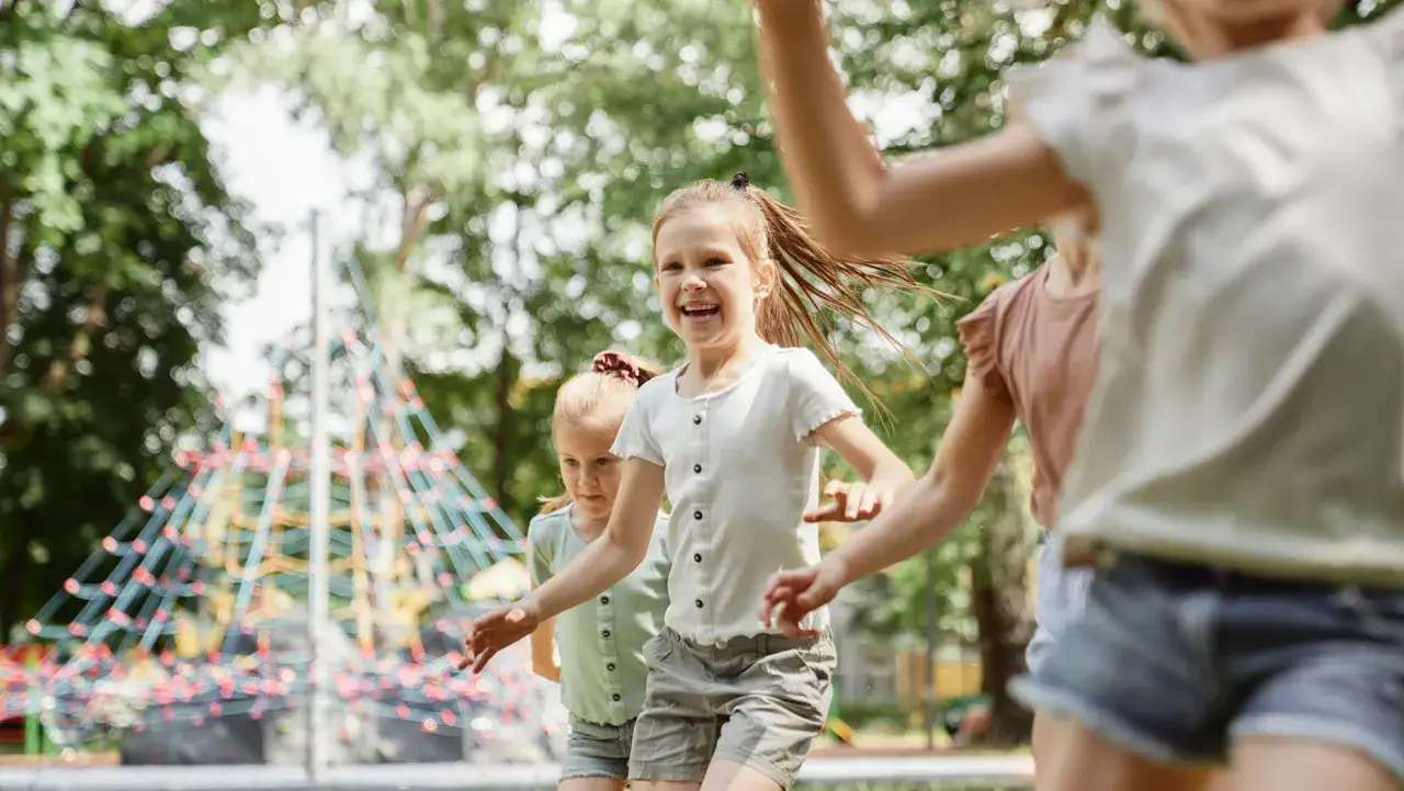 Bezpieczna Rodzina: Czy ochroni Twoje dziecko w sieci i poza nią?