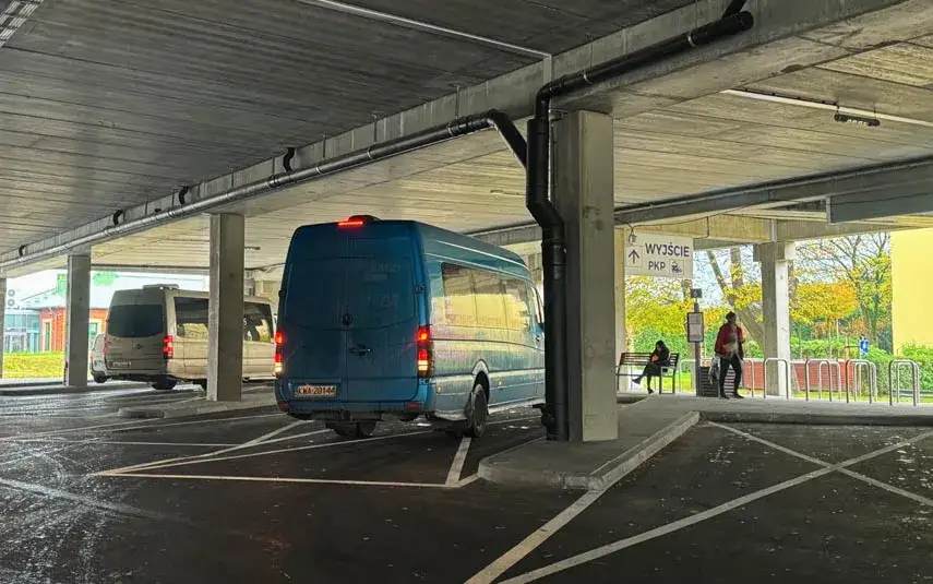 Busy Balshen Wadowice: Gdzie odjeżdżają? Sprawdź Dworzec Fabryczna 1