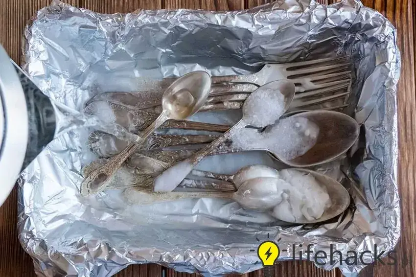 Czyszczenie srebra kiwi: owoc czy chemia? Sprawdzone metody