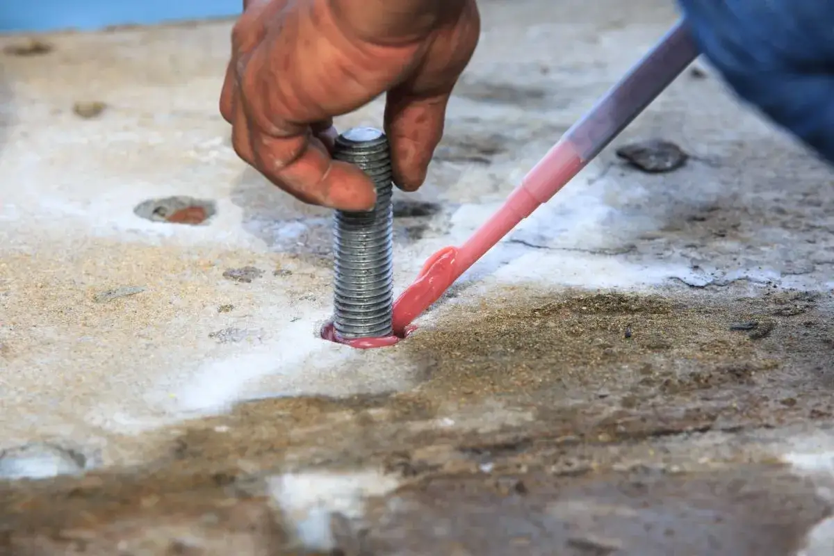 Kotwa chemiczna dwuskładnikowa: mocne i trwałe rozwiązanie dla budownictwa