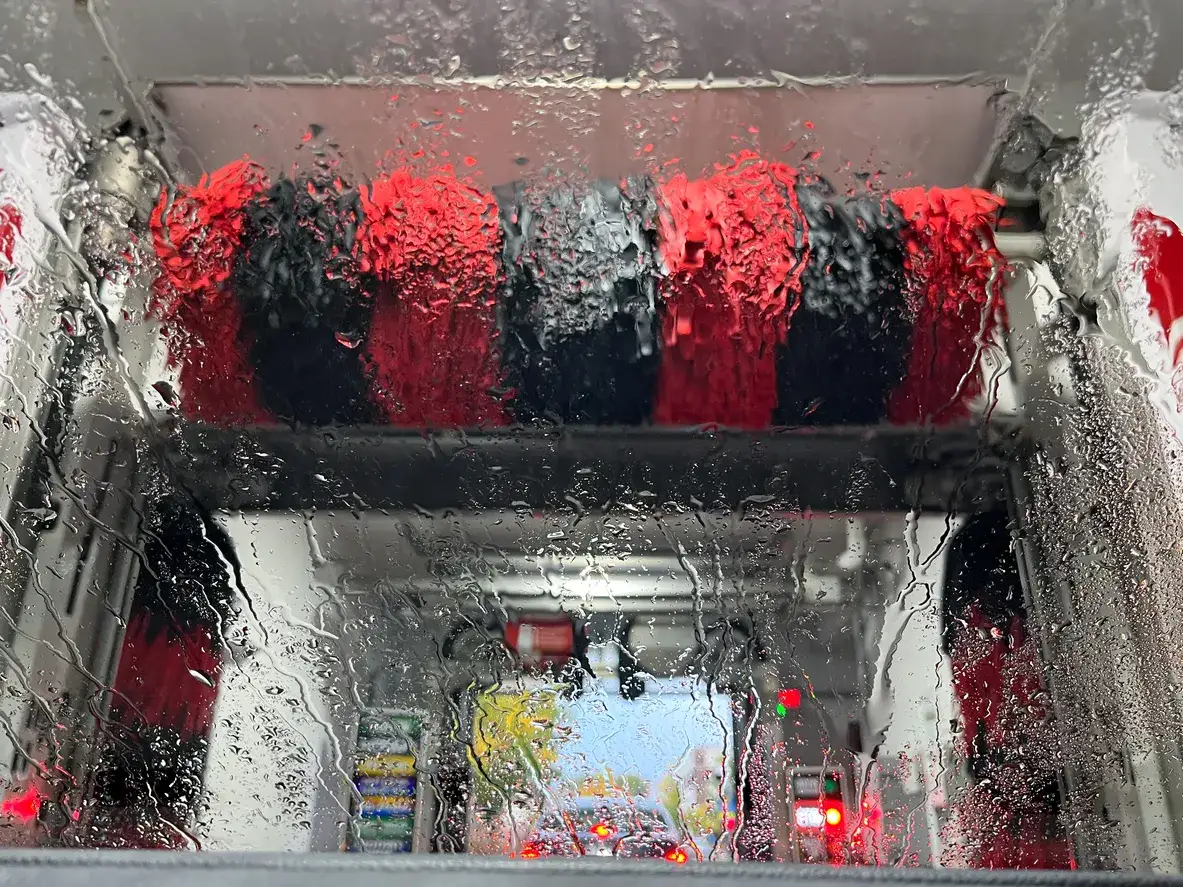 Czy warsztat samochodowy wymaga decyzji środowiskowej? Sprawdź to!