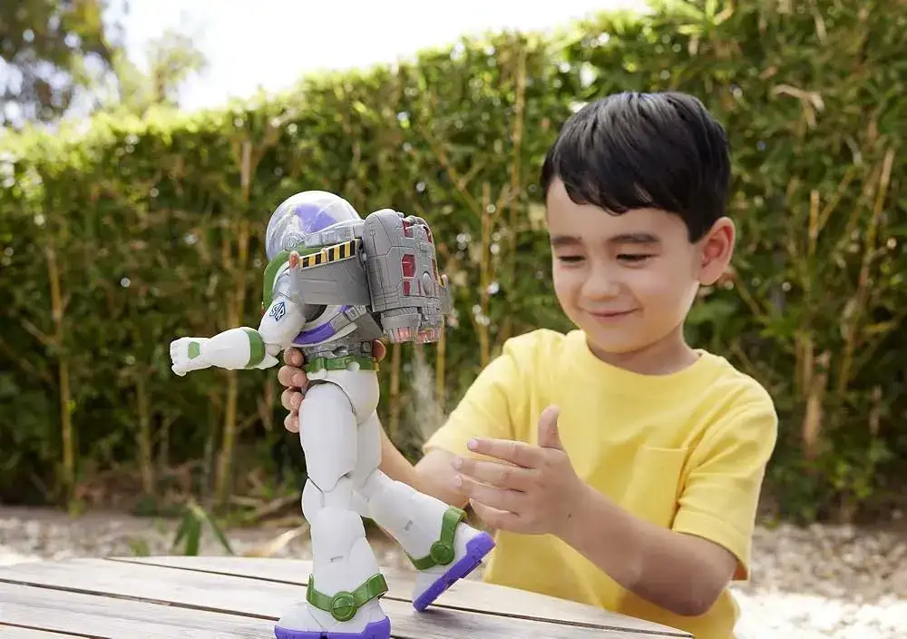 Buzz Astral zabawka: Którą wybrać, by dziecko pokochało kosmos?