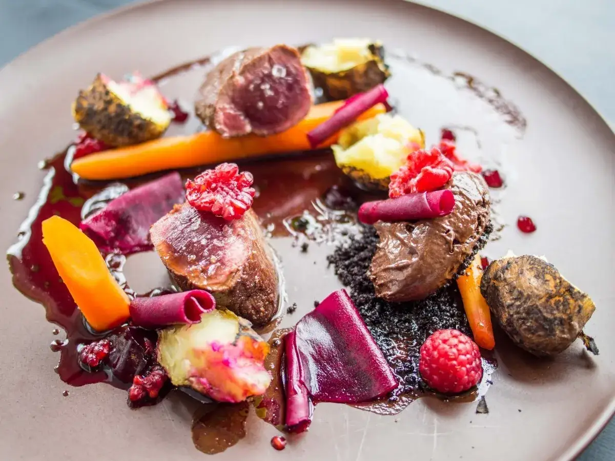 Kaszuby gdzie zjeść: najlepsze miejsca na wyjątkowe dania lokalne