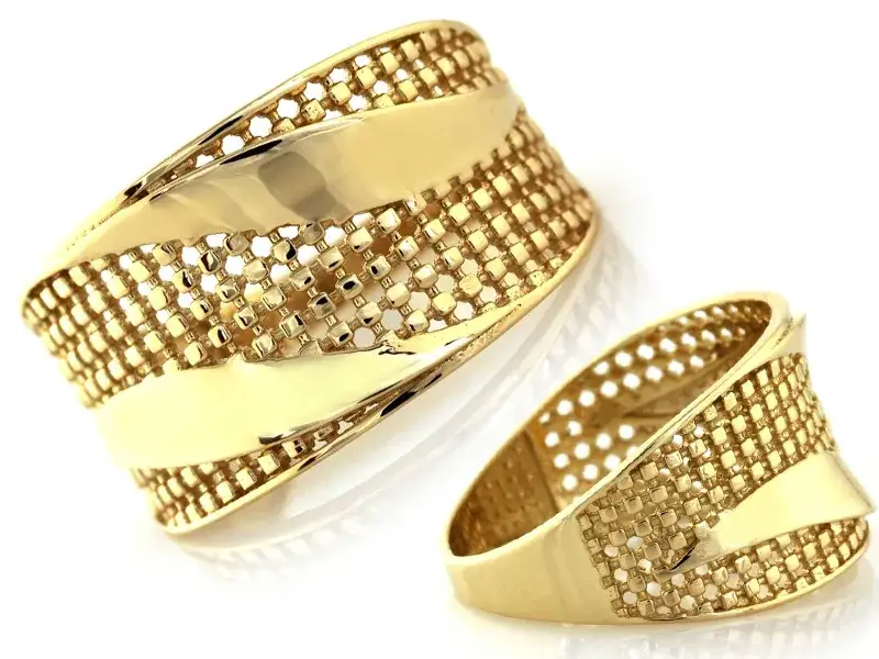 Pierścionek złoty szeroki jak obrączka – elegancja na każdą okazję