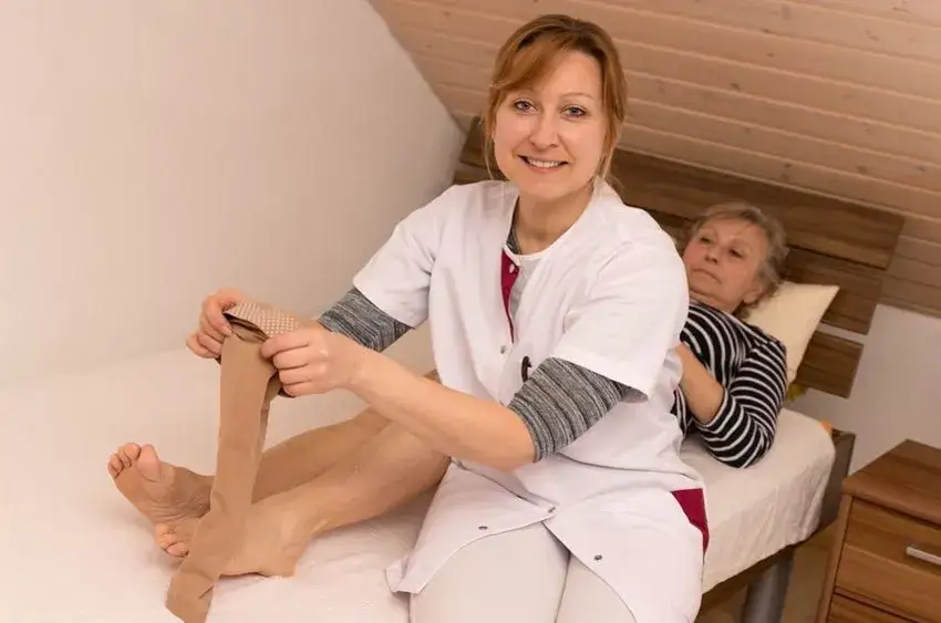 Profilaktyka Żylaków: Praktyczny Przewodnik po Zdrowych Nogach