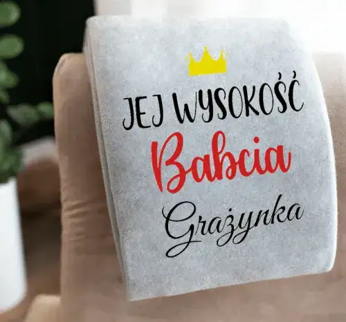 Koc na dzień babci i dziadka: Jaki wzór ociepli serca seniorów?