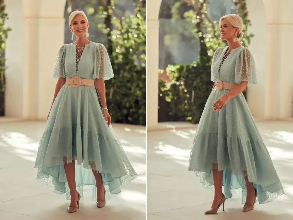 Jak się ubrać na wesele po 50.? Elegancja i komfort z klasą.