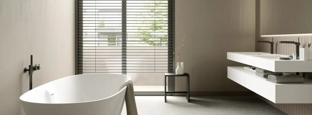 Jaka farba pod prysznic? Wybór, malowanie i trwałość