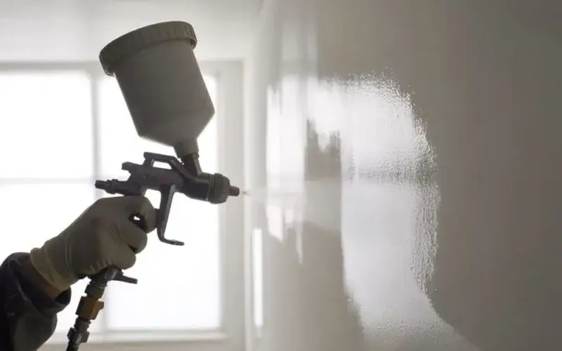 Jaka dysza do farb akrylowych? Sekrety idealnego lakierowania