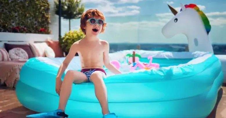 Jak skleić dziurawy basen dmuchany? Poradnik krok po kroku