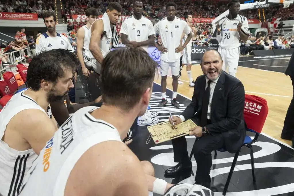 Posiciones de AS Mónaco Basket contra Real Madrid Baloncesto: ¿Quién está en crisis?
