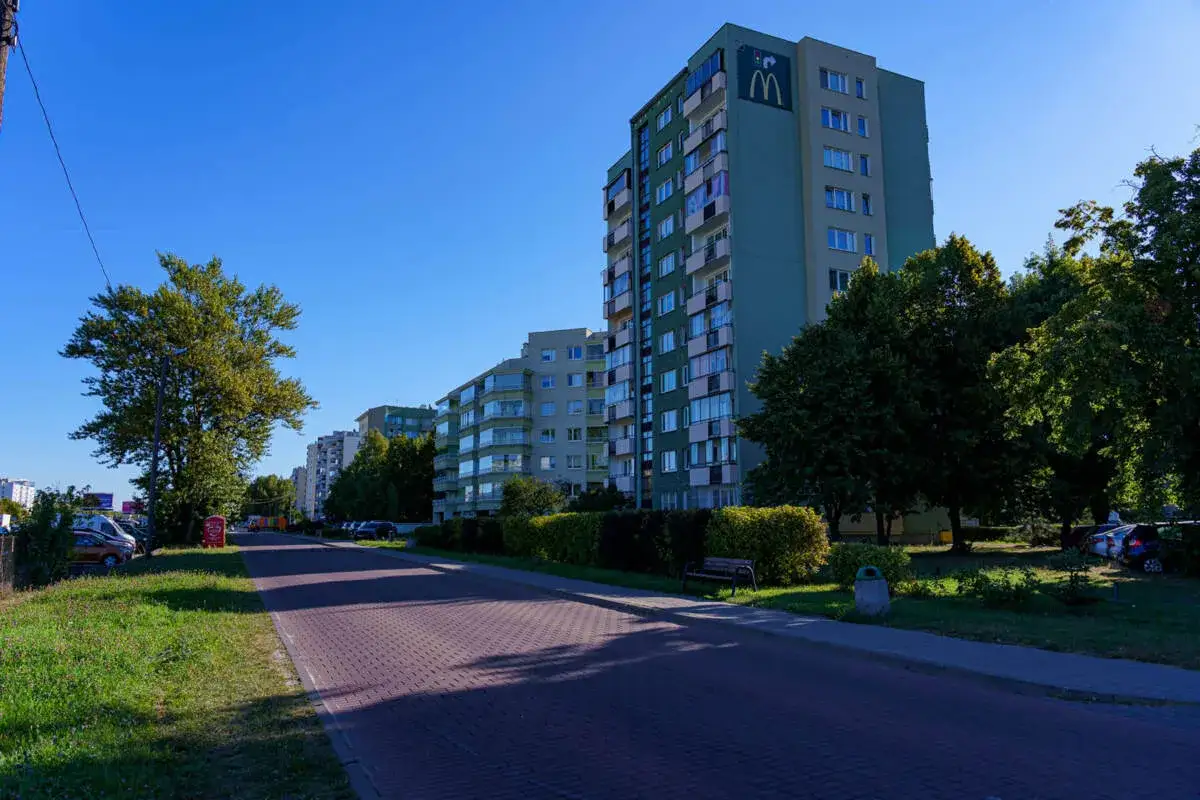 Bemowo Lotnisko: Ile osiedli? Czy to idealne miejsce dla Ciebie?