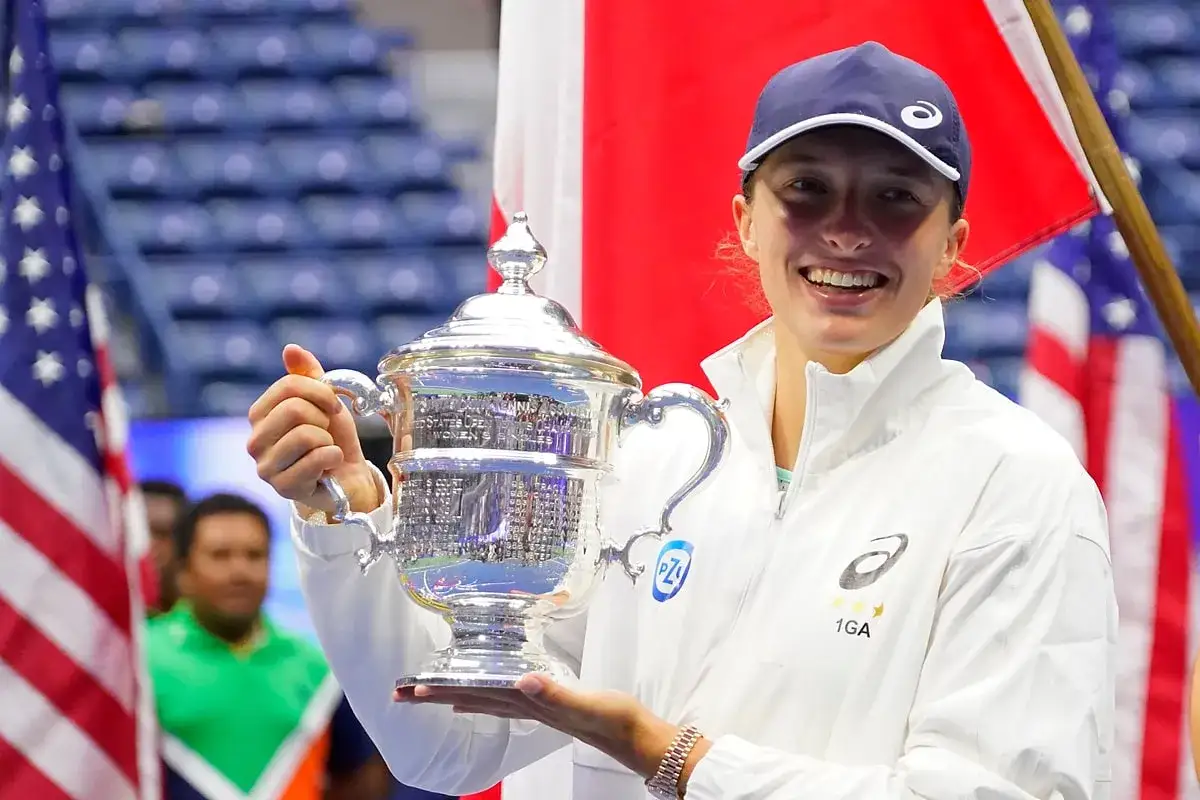 Czy puchar US Open jest przechodni? Odkryj prawdę o trofeum