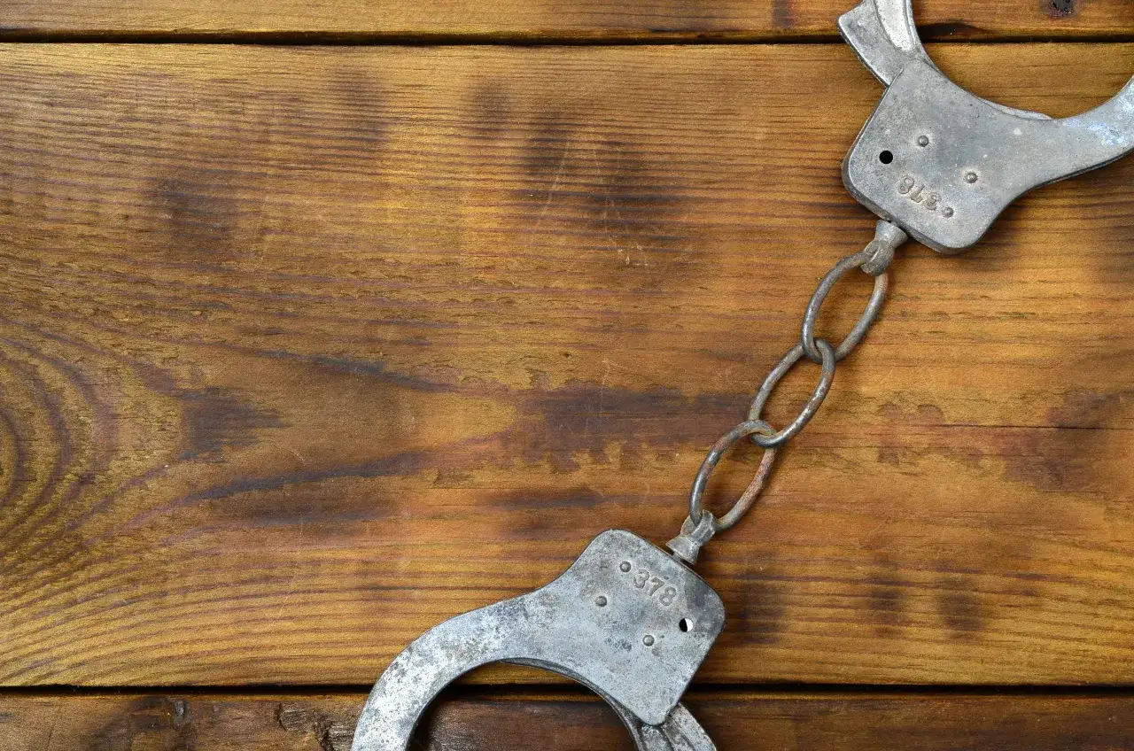 Odwieszenie wyroku co dalej: kluczowe kroki, które musisz znać