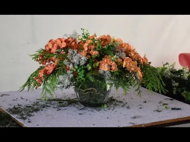 Jak wyczyścić sztuczne kwiaty z cmentarza, aby zachować ich urok