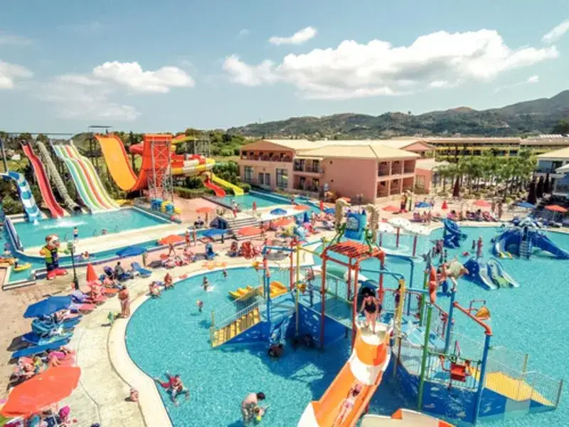 Najlepsze hotele na Zakynthos z dzieckiem - unikaj rozczarowań