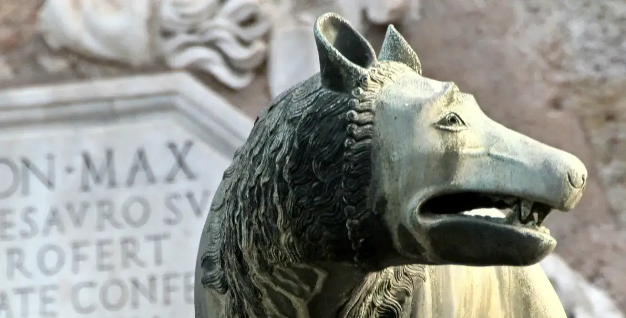 Poznaj fascynującą historię dlaczego wilczyca jest symbolem Rzymu