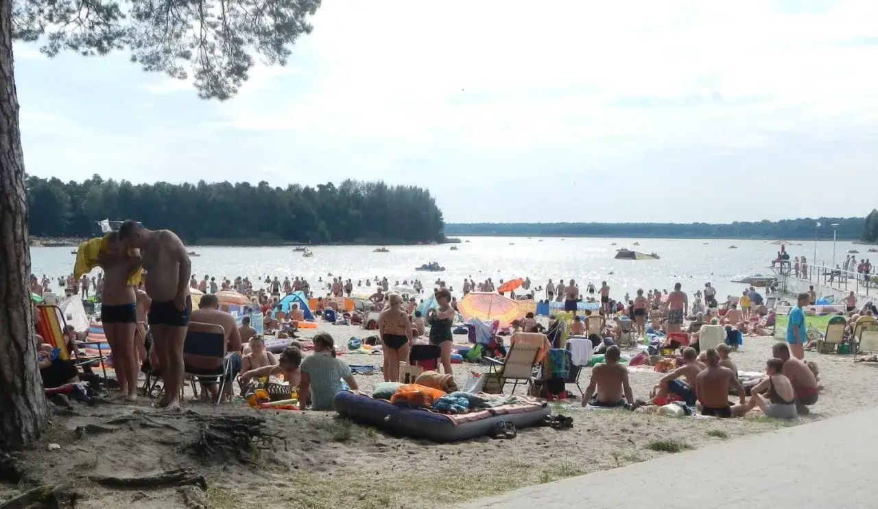 Czyste jezioro kujawsko-pomorskie: odkryj najczystsze miejsca do wypoczynku