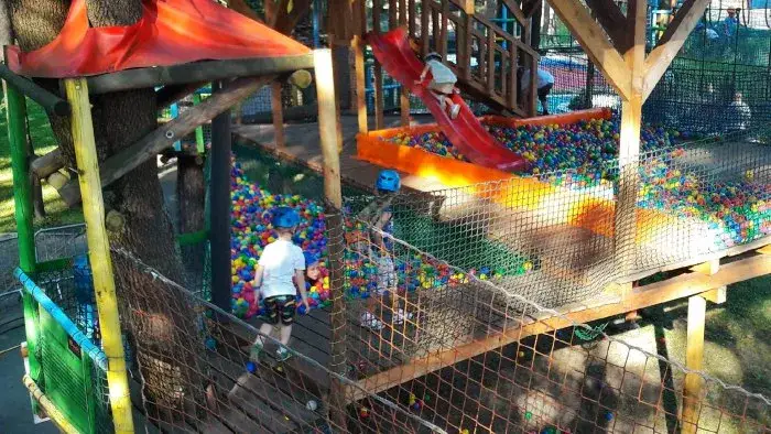 Krościenko atrakcje: odkryj niezwykłe miejsca i aktywności w regionie