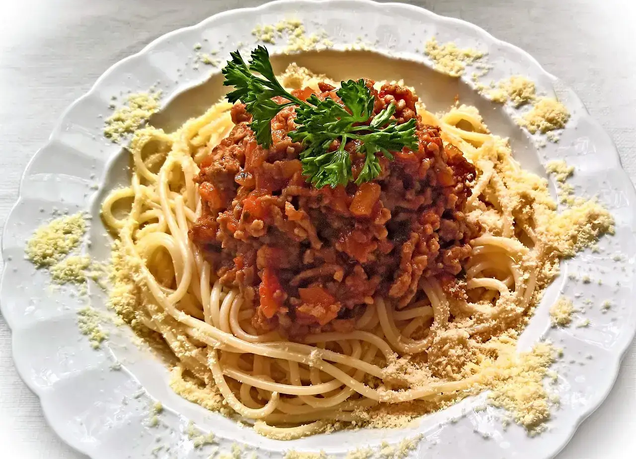 Mięso do spaghetti: Klucz do idealnego ragù i głębokiego smaku