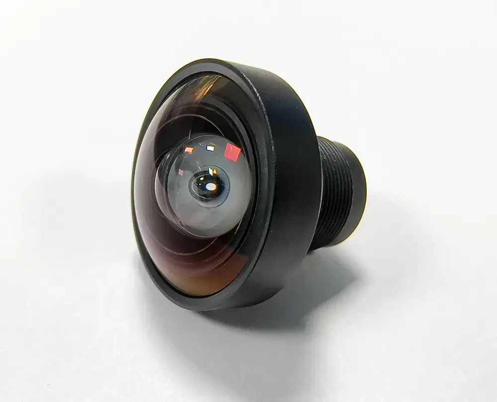 Najlepsze obiektywy do zdjęć w domu: Jak uchwycić magiczne chwile bez stresu