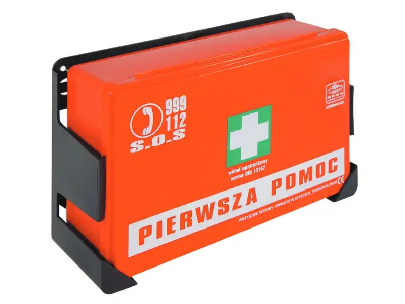 Gdzie powinna znajdować się apteczka pierwszej pomocy, aby była zawsze dostępna?