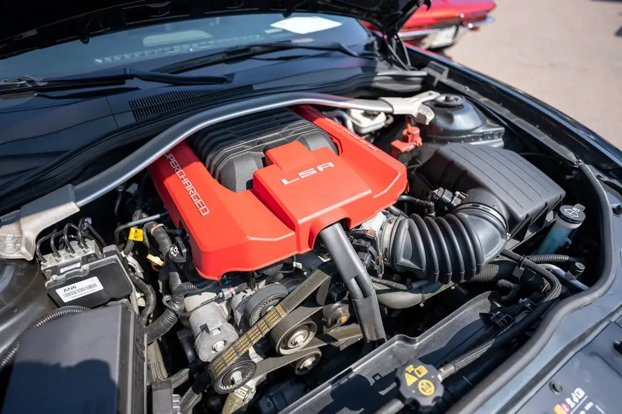 Silnik bierze olej co zrobić? Sprawdź, jak uniknąć kosztownych napraw