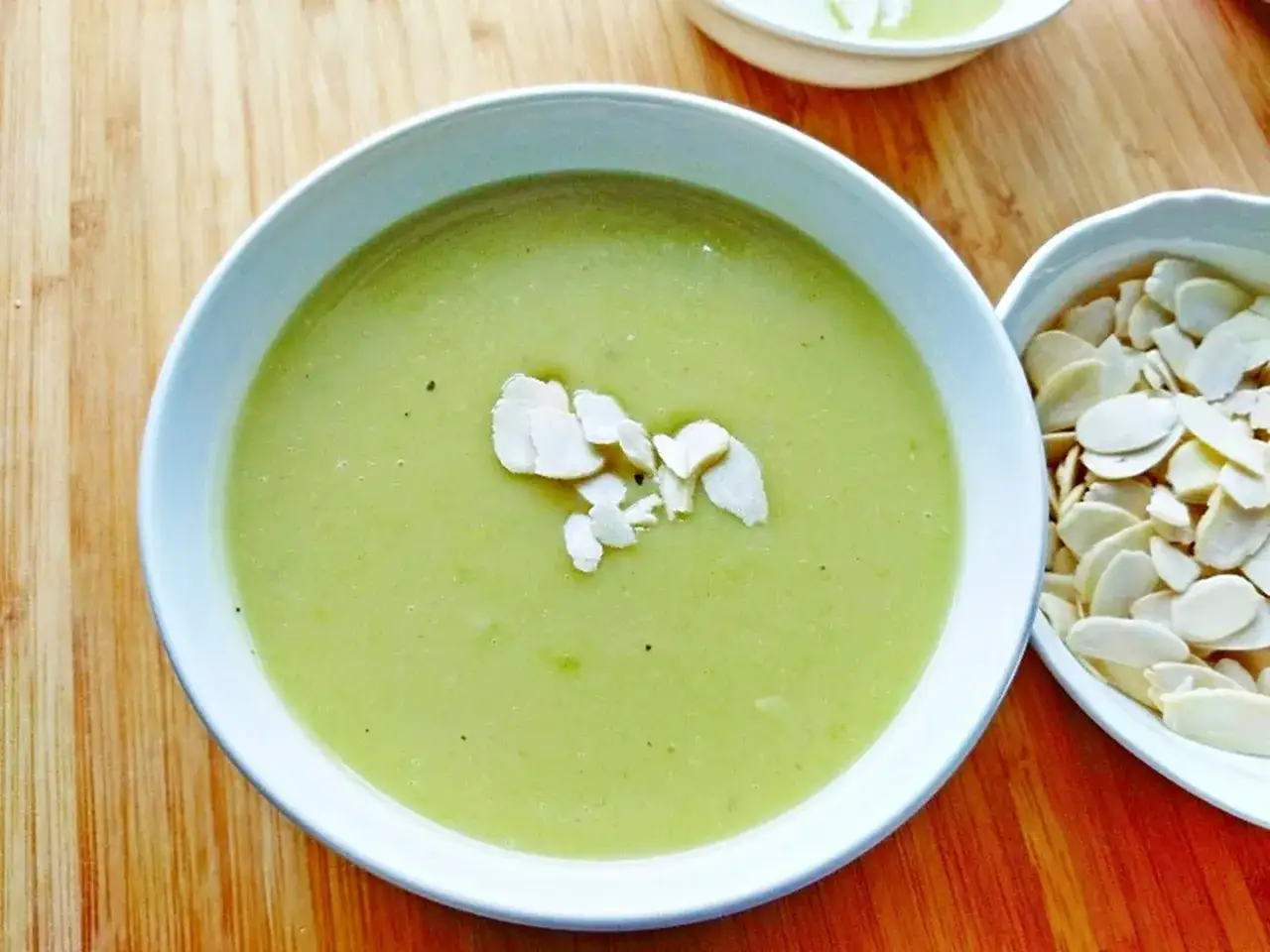 Zupa z cukinii: przyprawy, które odmienią jej smak! Koniec z nudą.