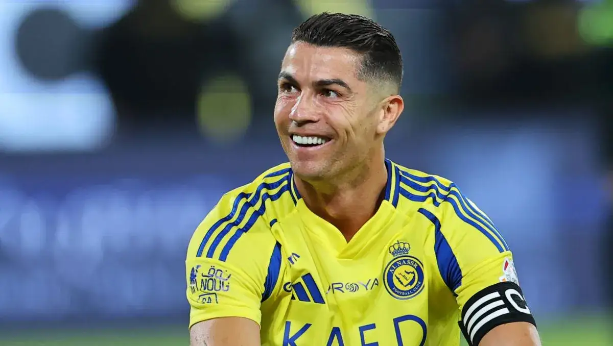 Ile zarabia Ronaldo w Arabii Saudyjskiej? Szokujące kwoty i kontrakty!