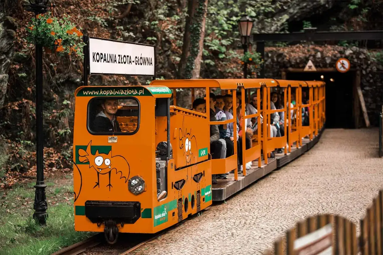 Złoty Stok atrakcje, które zaskoczą każdego turystę i rodzinę