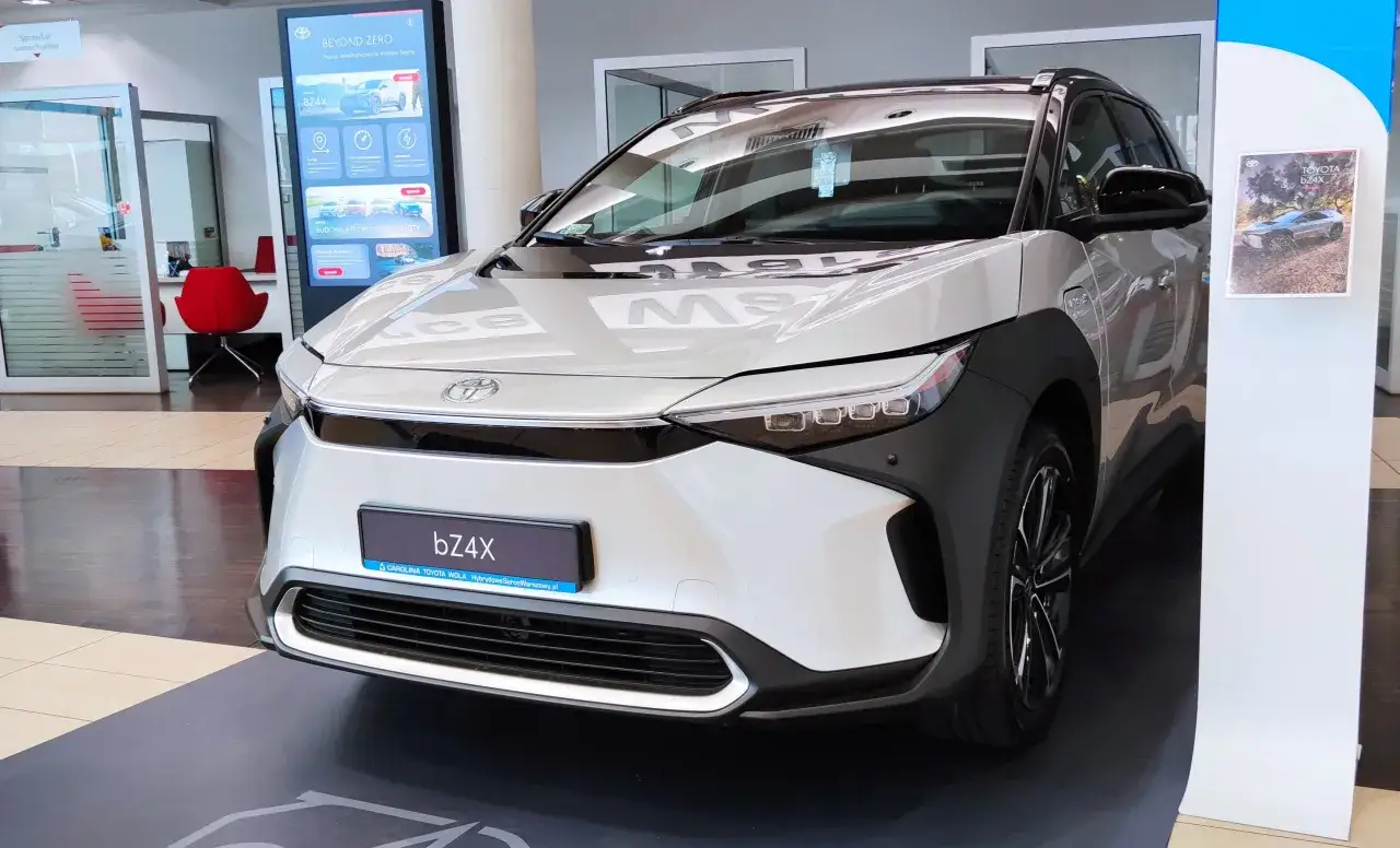 Ile trwa produkcja samochodu Toyota? Poznaj czas oczekiwania na auto